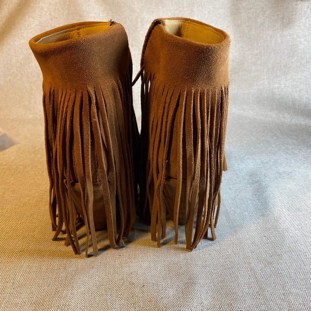 Koolaburra Brown Fringe Wedge Sandals - Picture 4 of 10